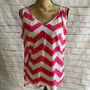 New York & Company Chevron Patterned Women's Top